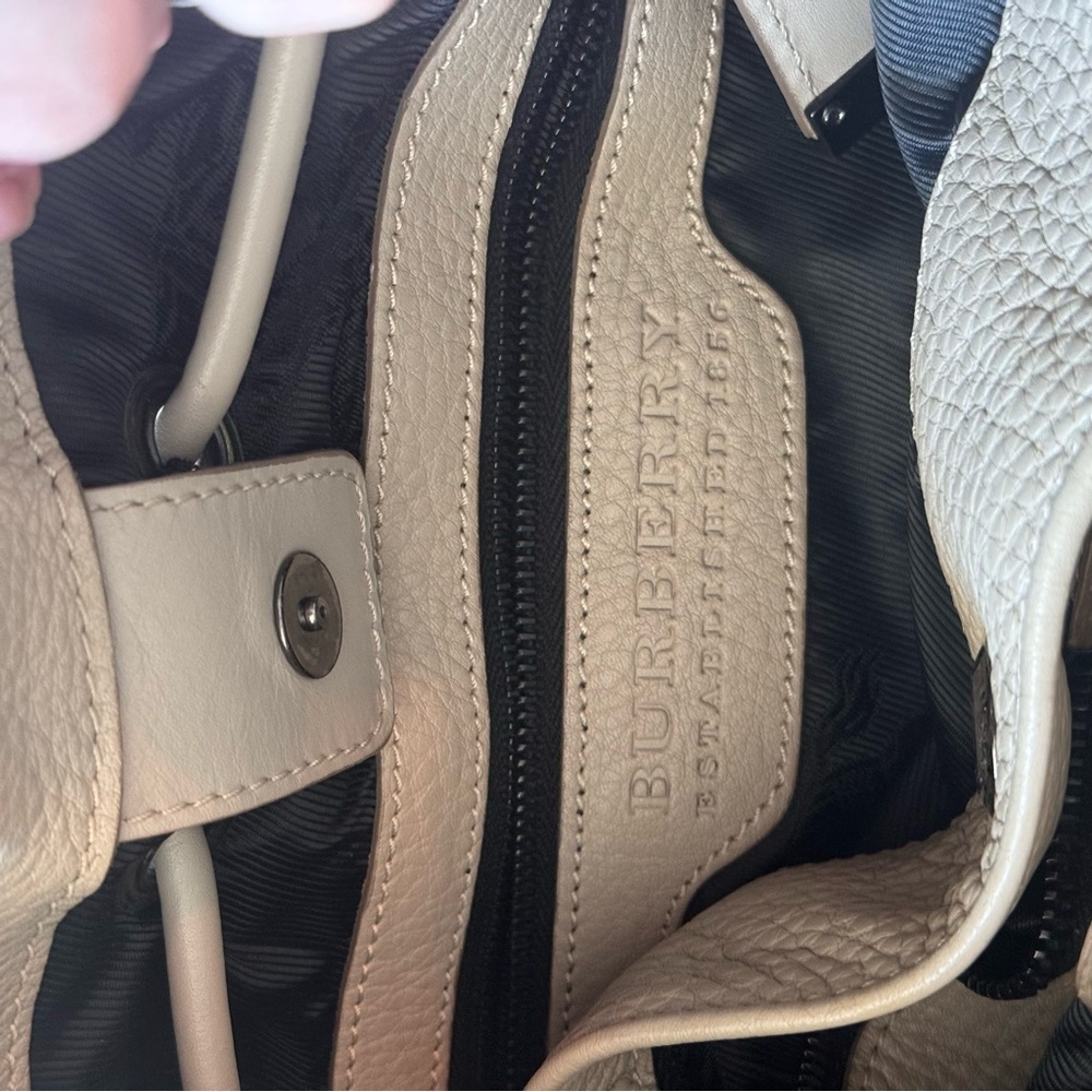 BURBERRY PRORSUM WARRIOR BAG Large Beige With Black Hardware Excellent Condition - Picture 14 of 14